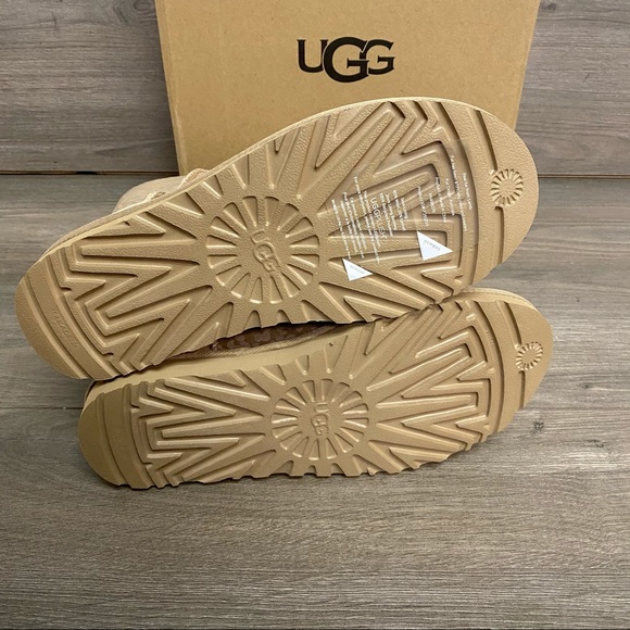 UGG | Classic Short Snow Leopard Amphora Boots 8 - Picture 6 of 12